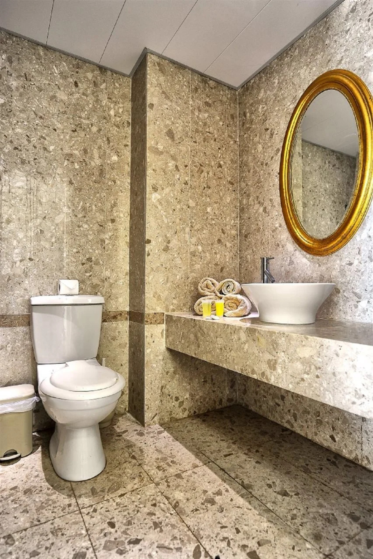 Piere Anne Beach Hotel