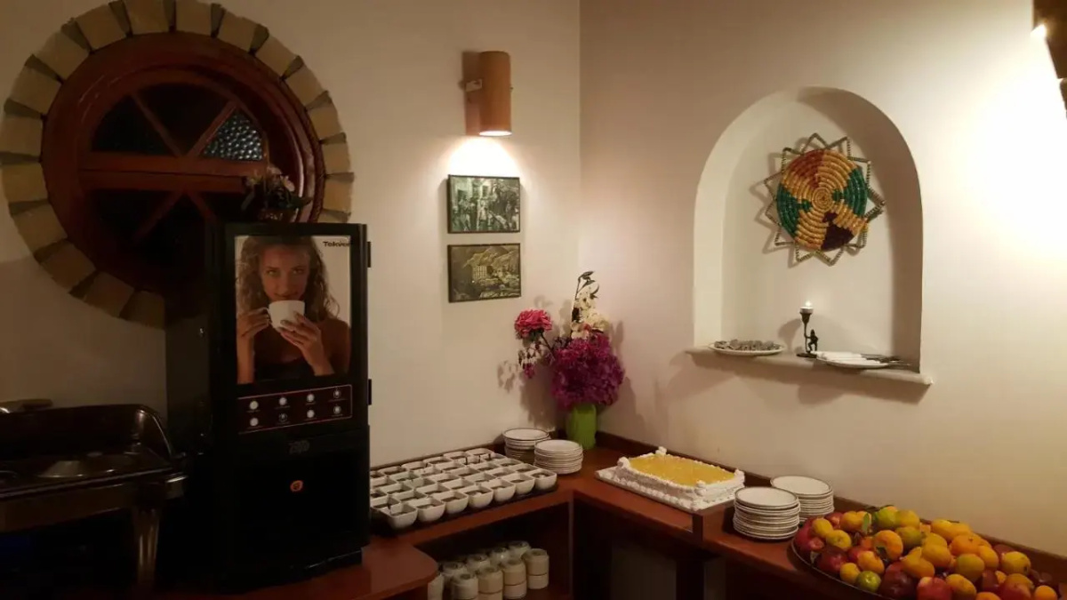 Topset Hotel