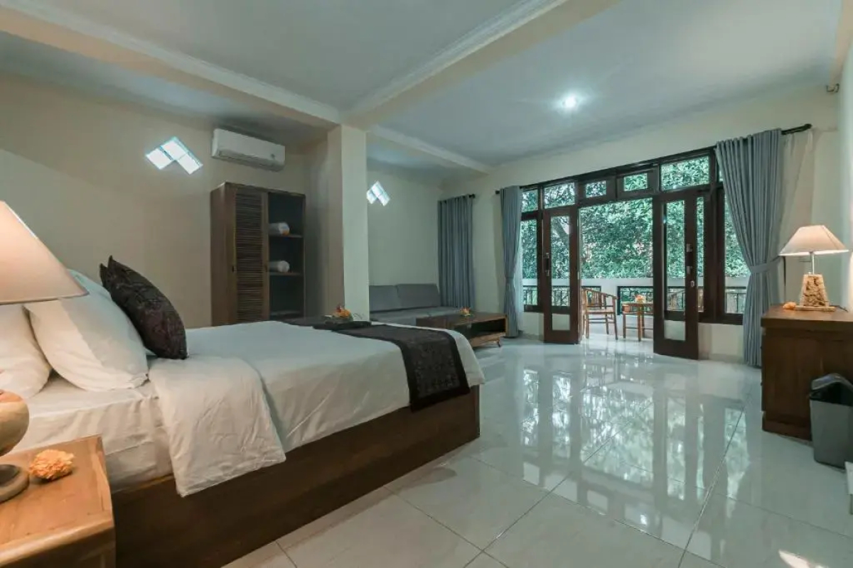 Vaneka Garden House