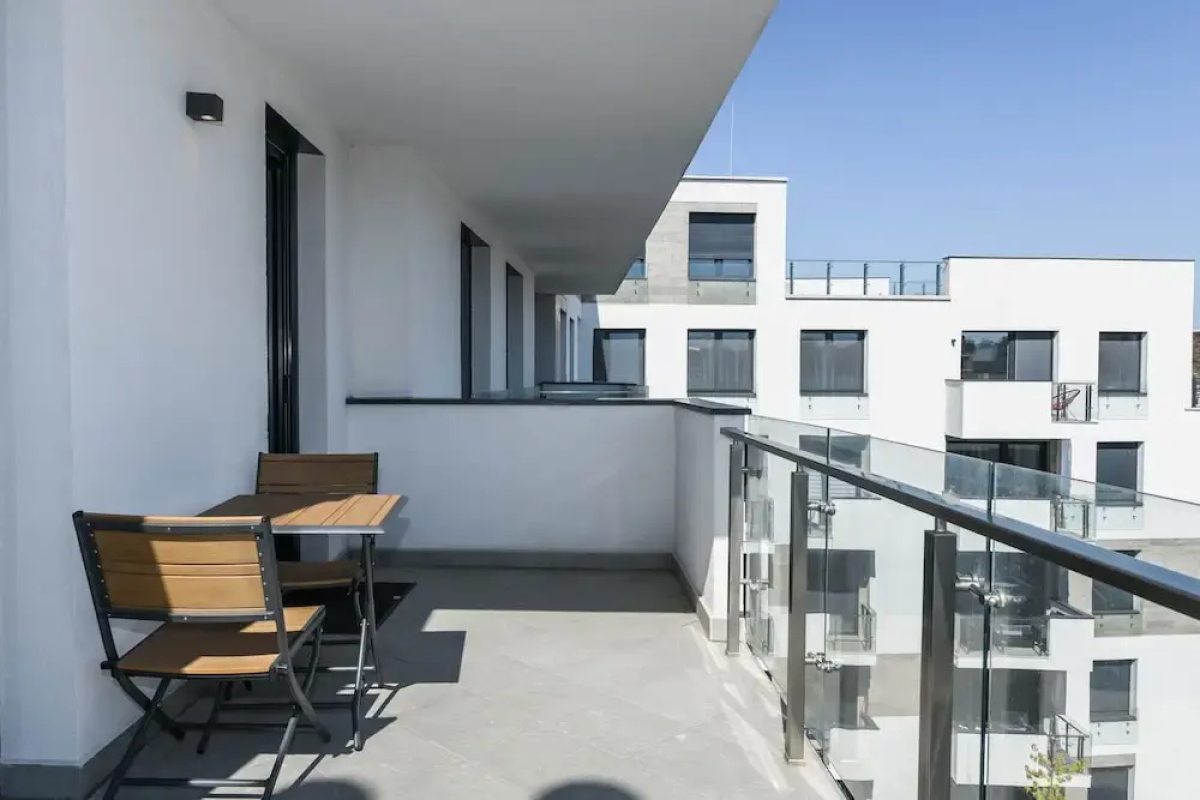 Elisabeth Downtown Apartments by UrbanRent