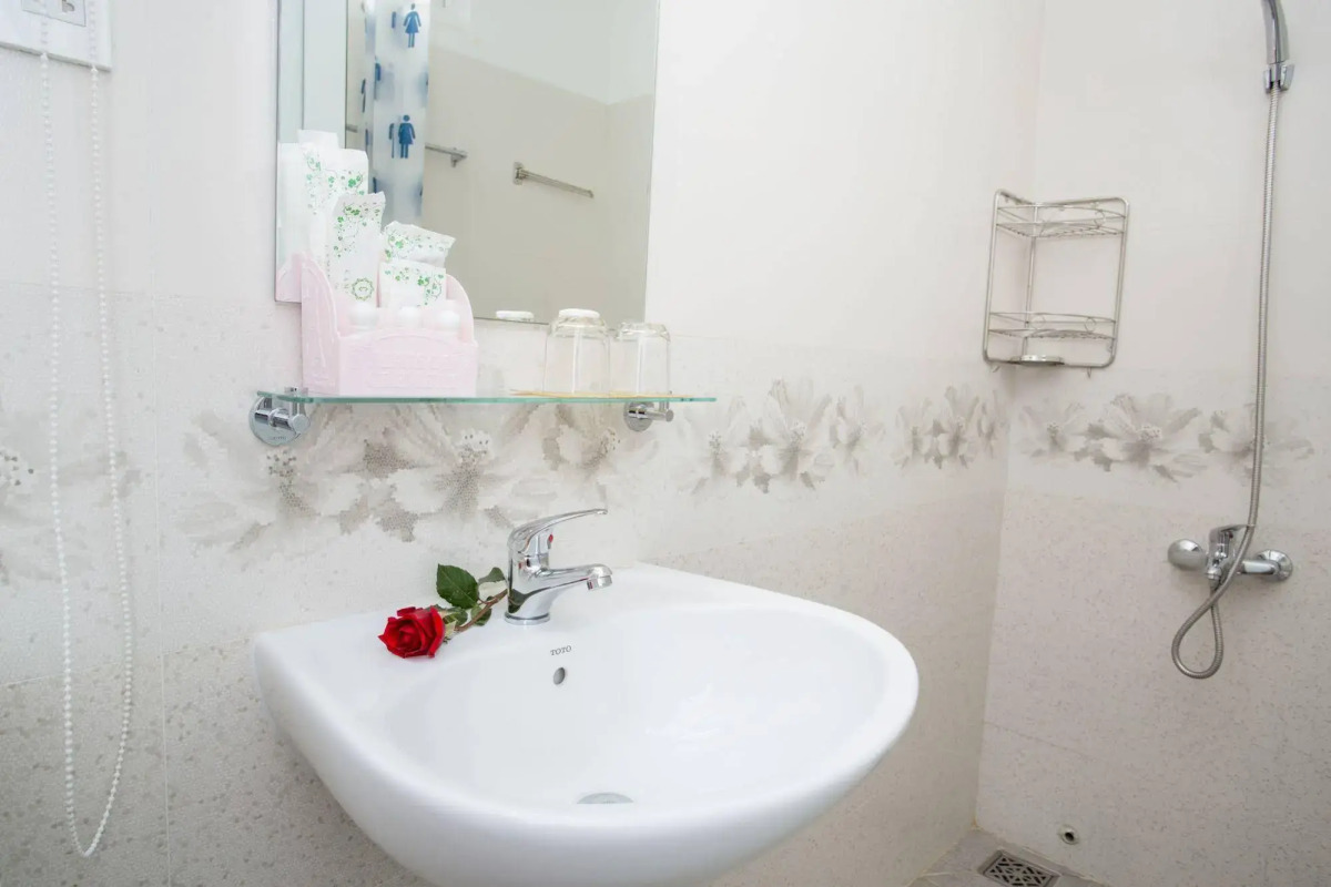 Camila Airport Hotel