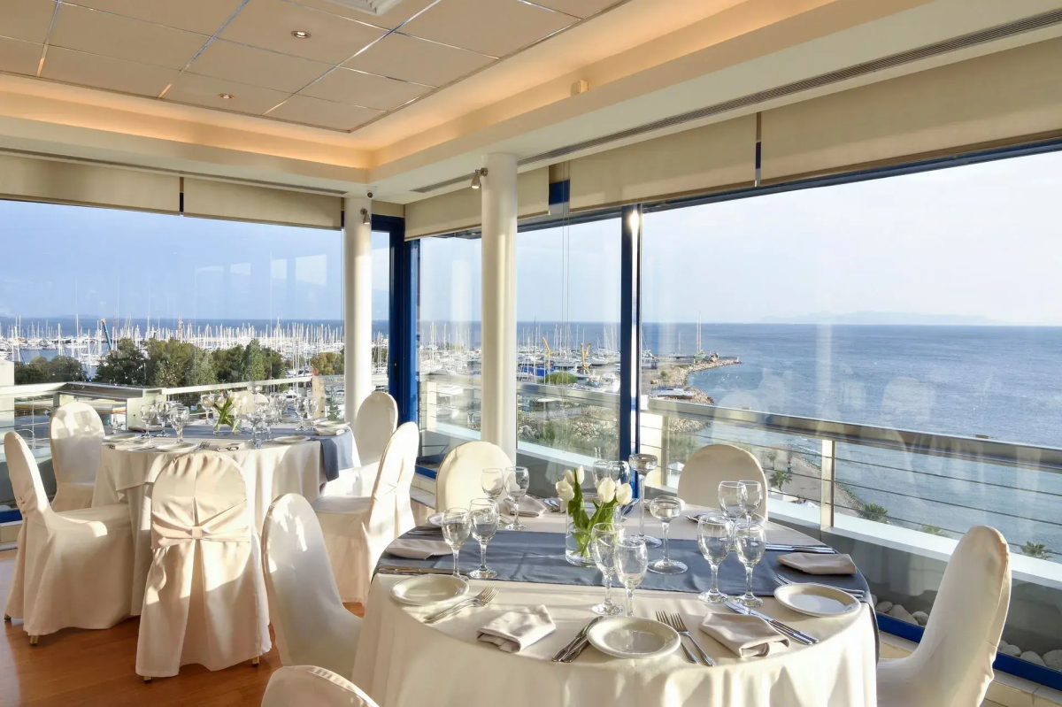 Отель Poseidon Athens