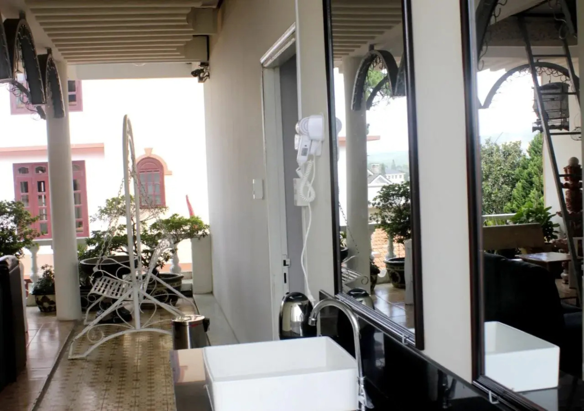 Binh Yen Hotel