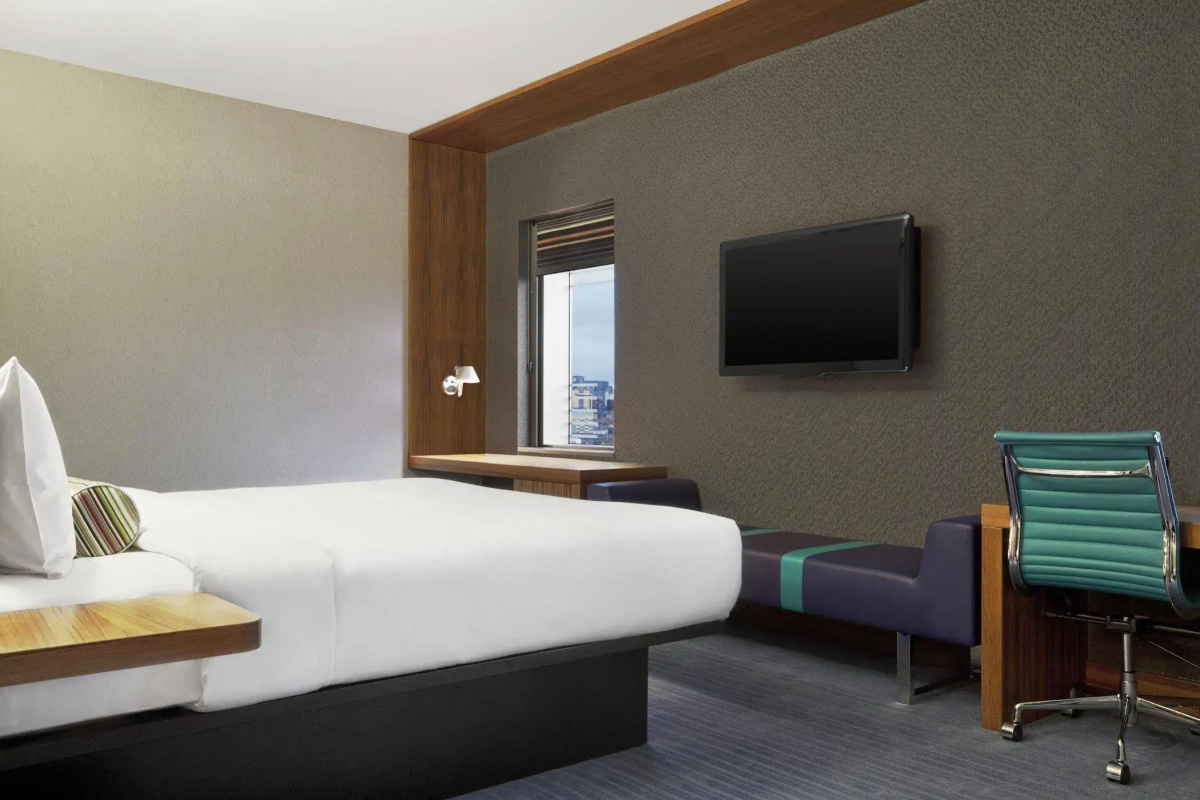 Aloft London Excel
