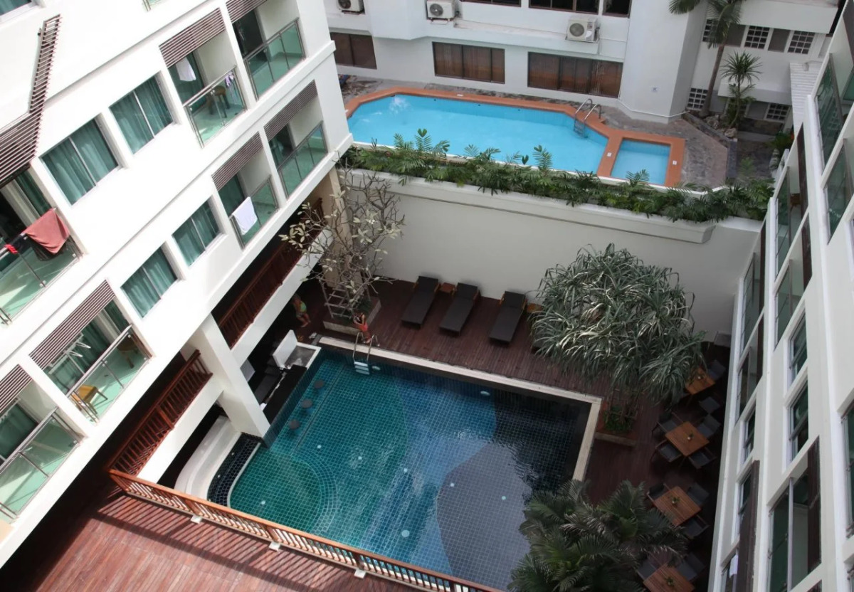 Sunshine Hotel And Residences