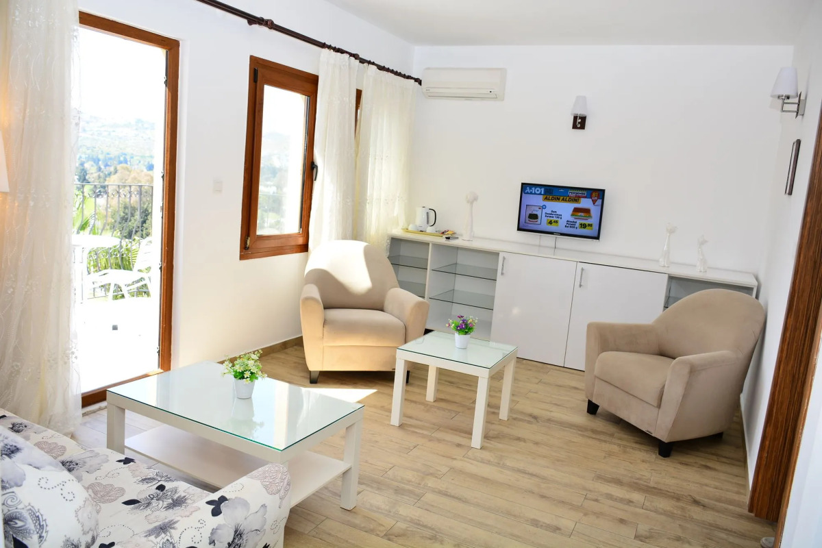 Queen Boutique Hotel