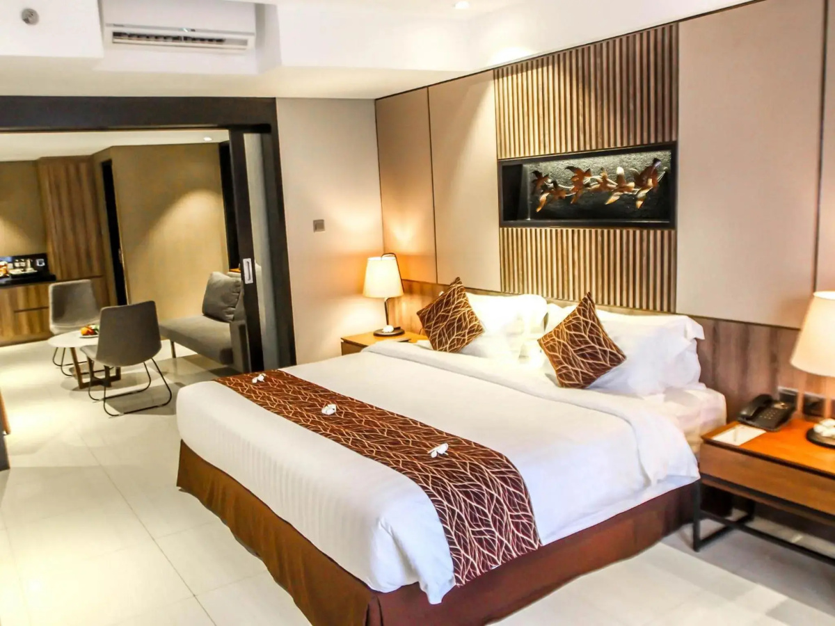 Отель The Nest Hotel Nusa Dua