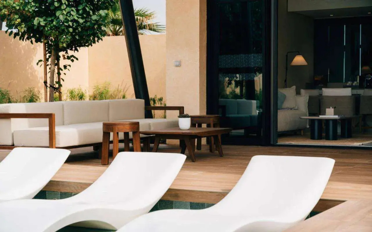 Bab Al Nojoum Hudayriyat Villas