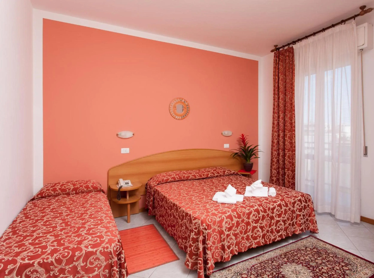 Hotel Bahama