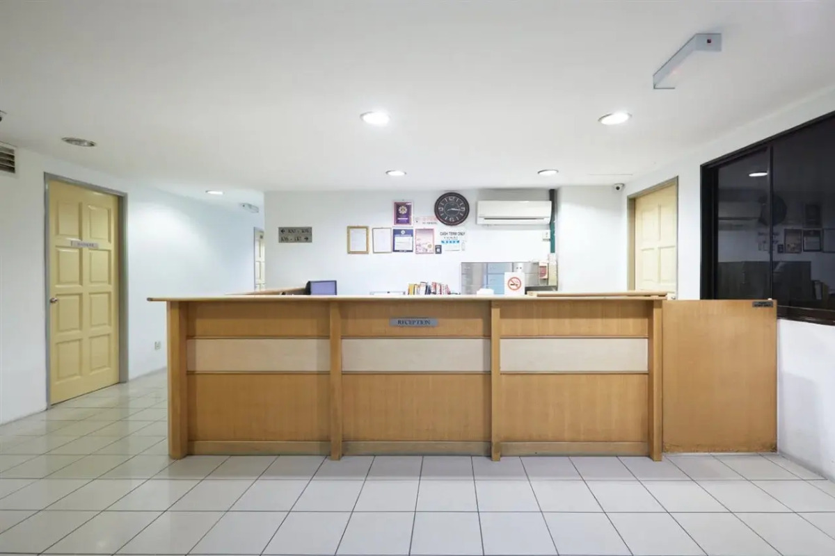 Tang City Hotel, Petaling Street, Merdeka PNB 118 Tower