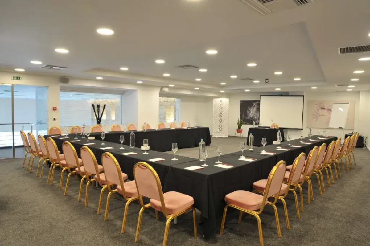 Athenaeum Grand Hotel