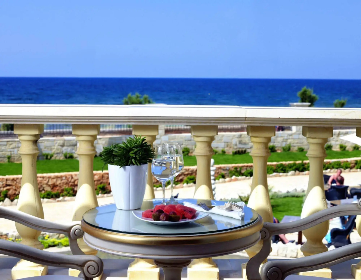 Mitsis Selection Laguna