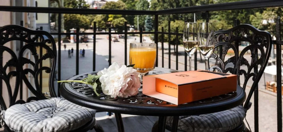 Отель «Дерибас»