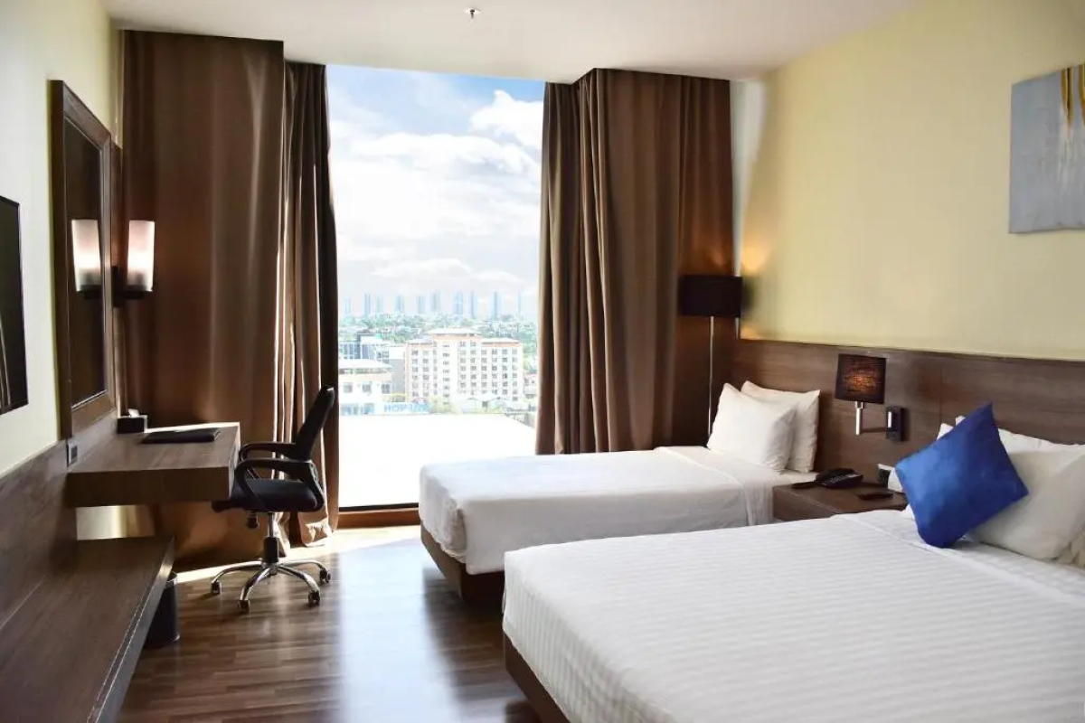 Best Western Plus Wanda Grand Hotel
