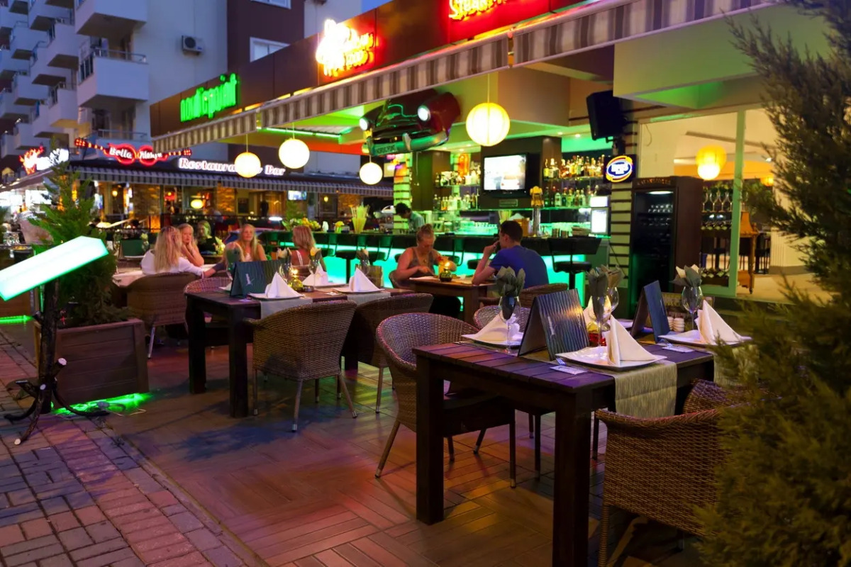 Royalisa City Apart Hotel