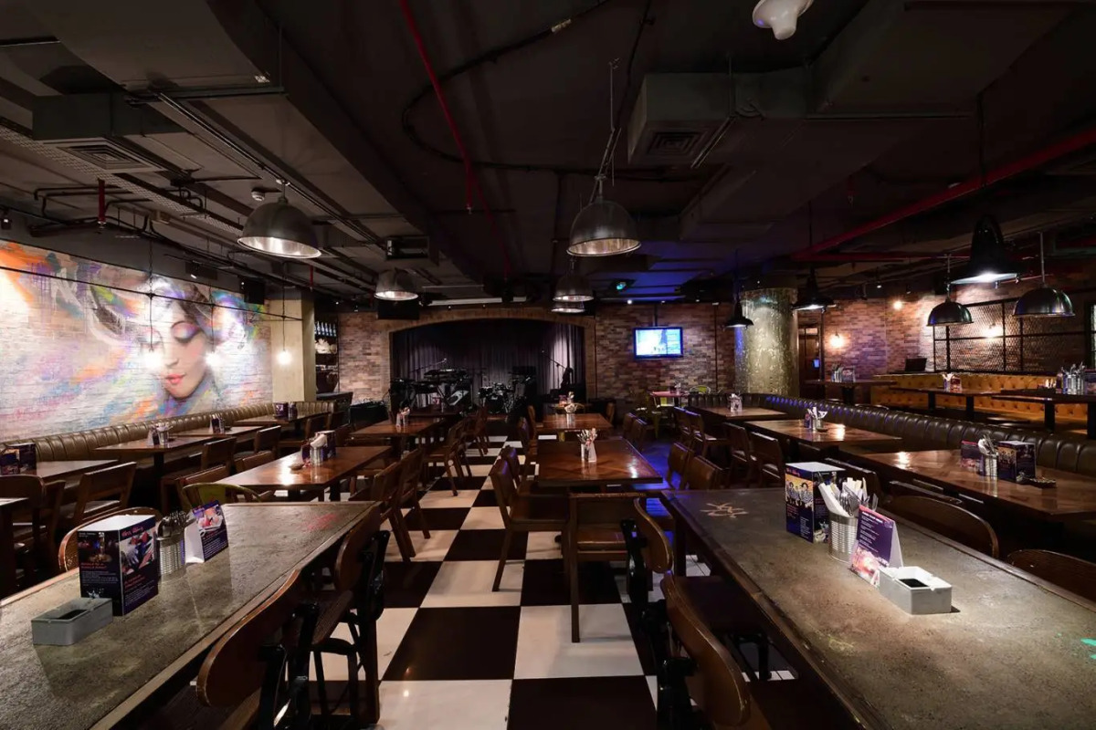 Majestic City Retreat Hotel