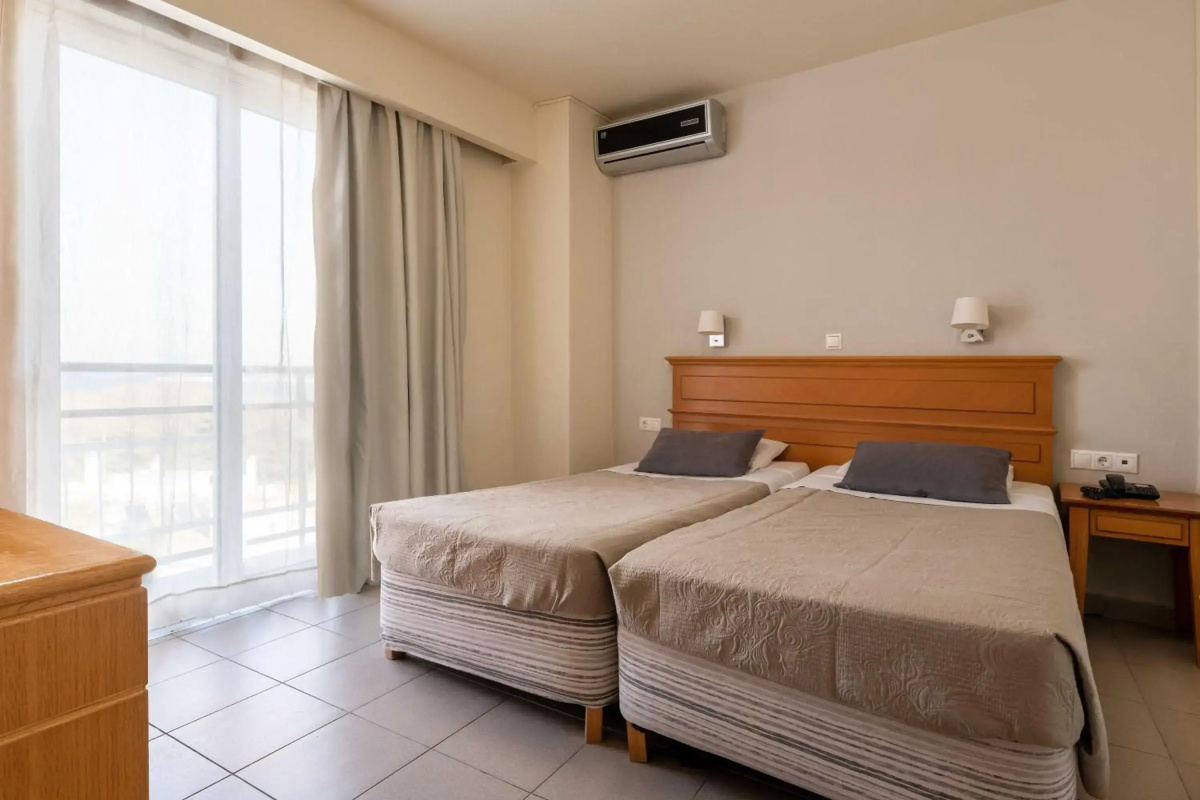 City Plus Rhodes Hotel