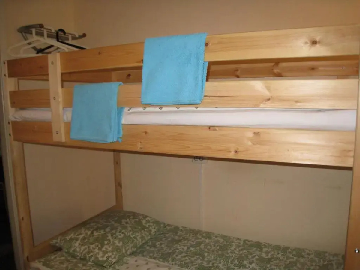 Хостел на 12 линии