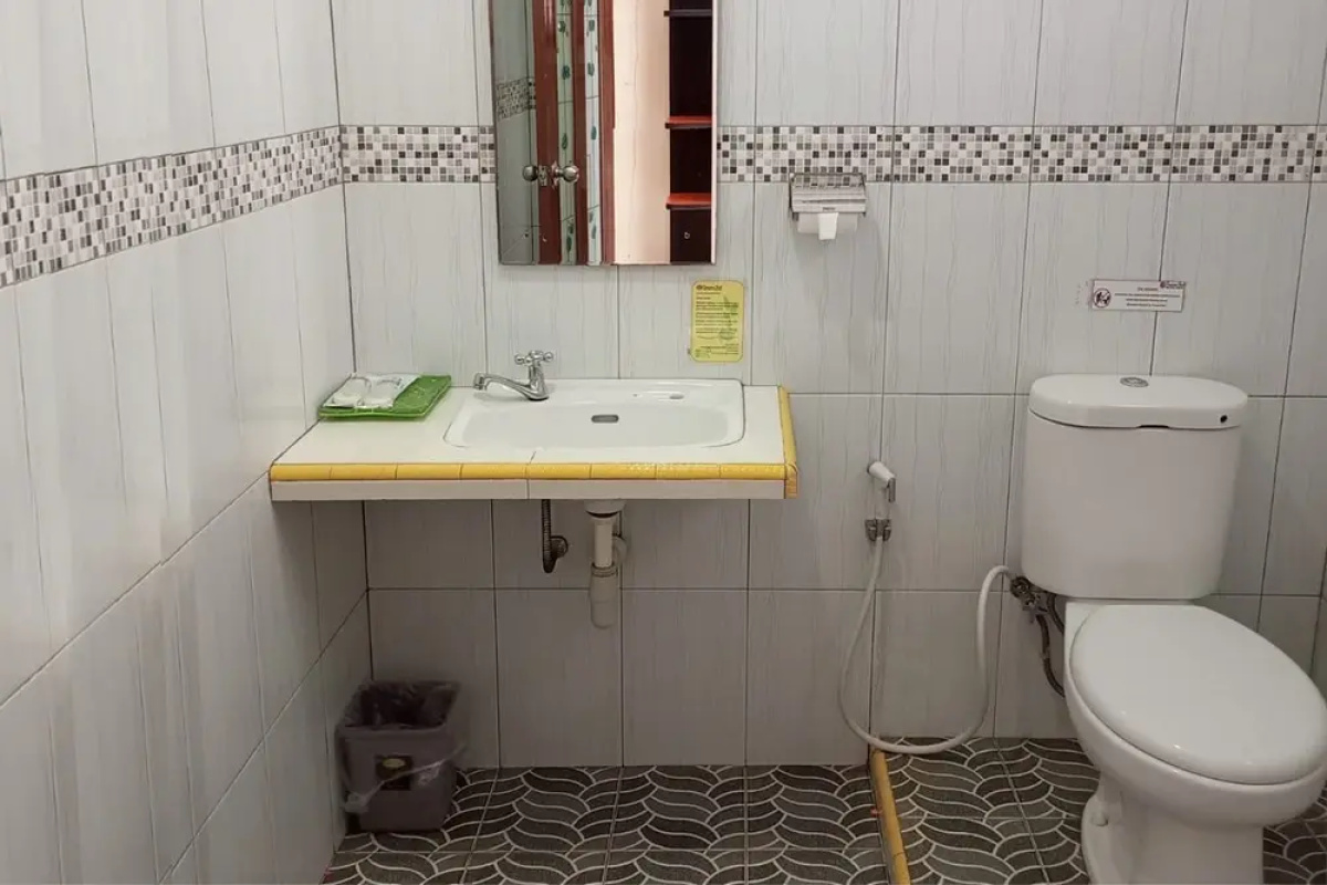 Urbanview Hotel Yasminstar Muntok by RedDoorz
