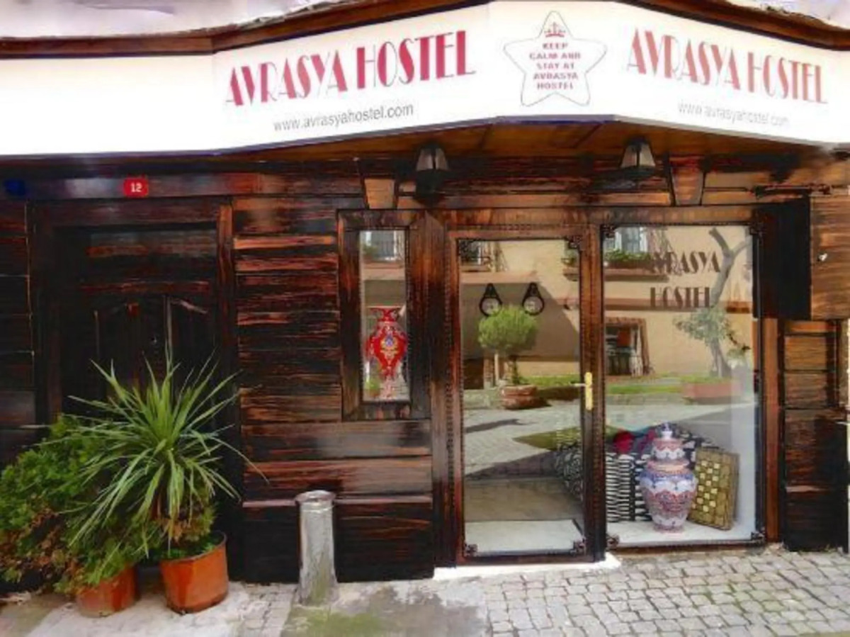 Avrasya Hostel