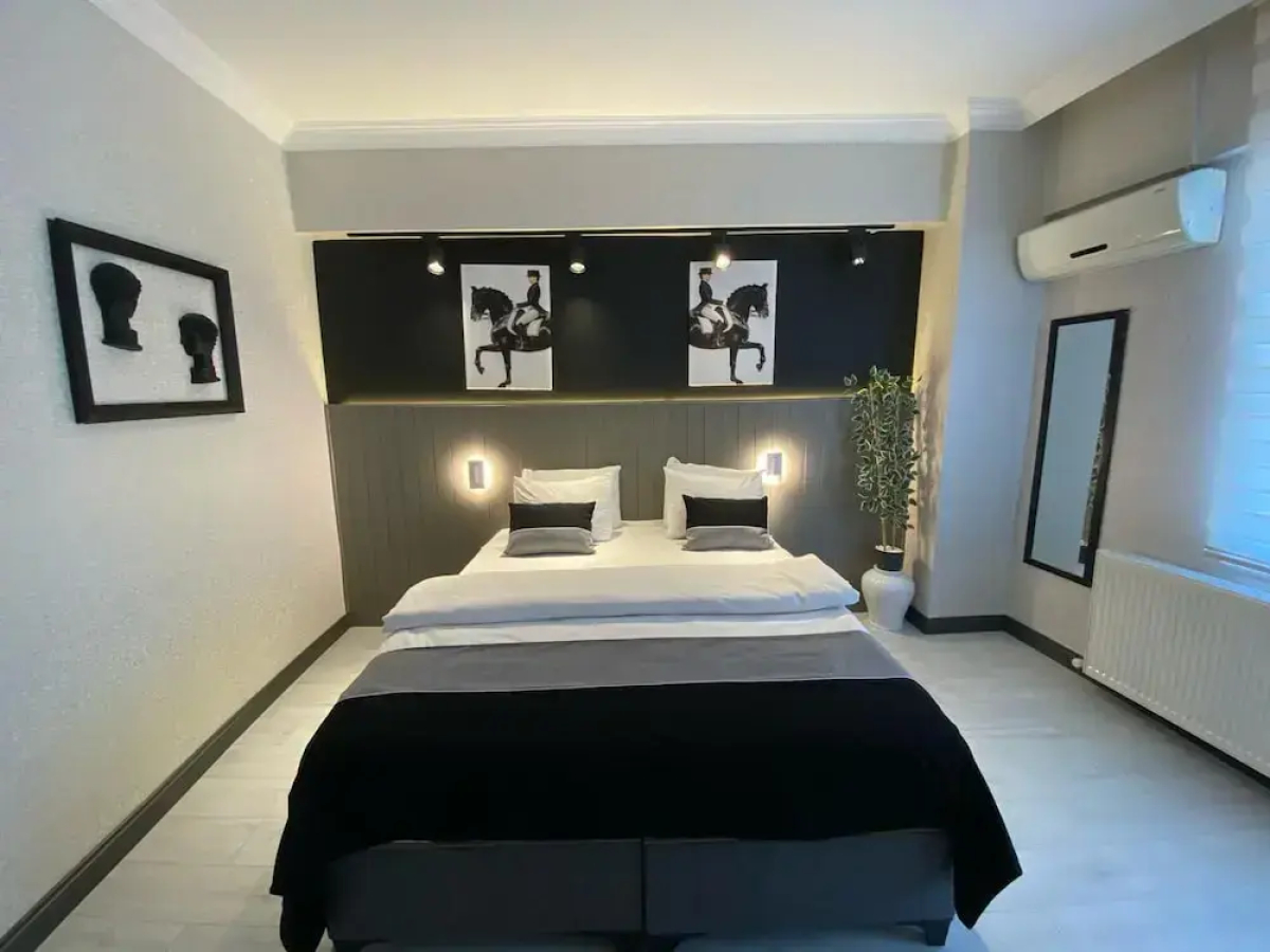 Koc Hotel