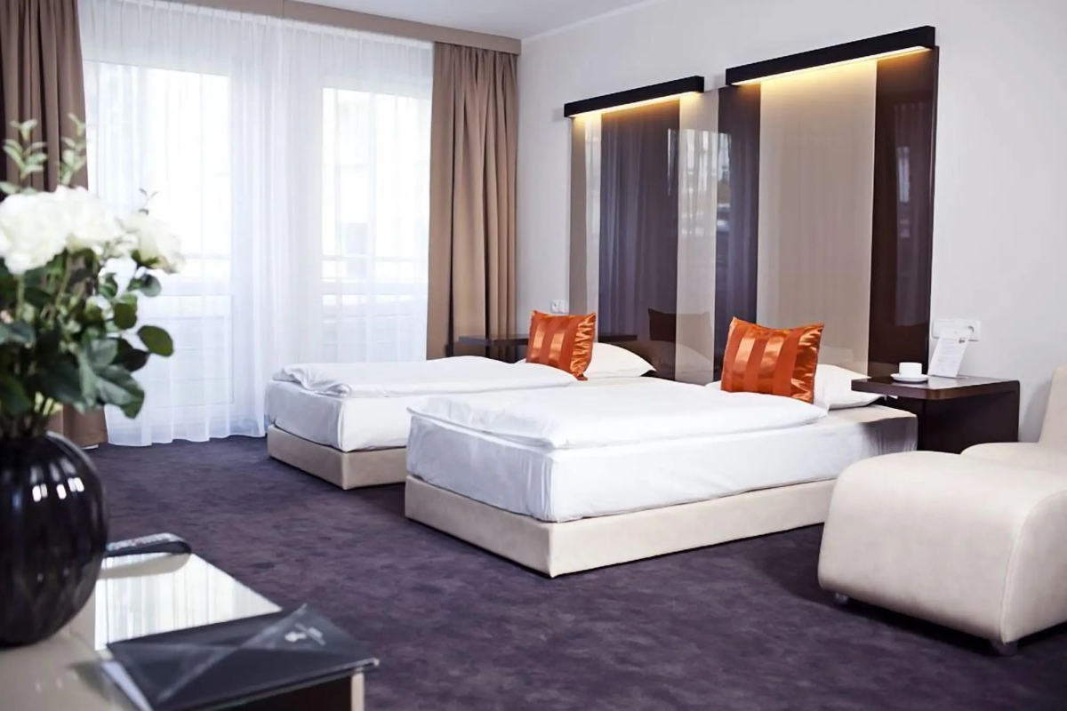 Platinum Apartments Aparthotel