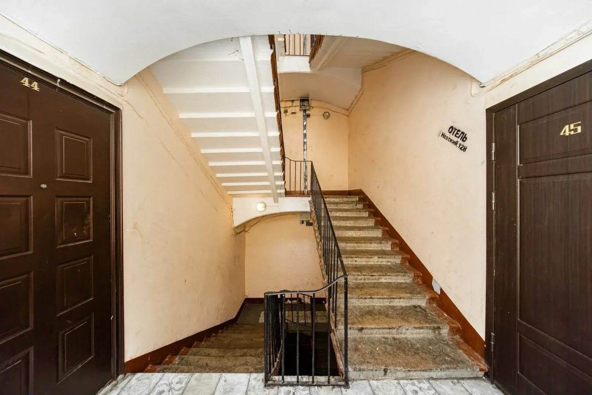 Апартаменты на Невском проспекте 128