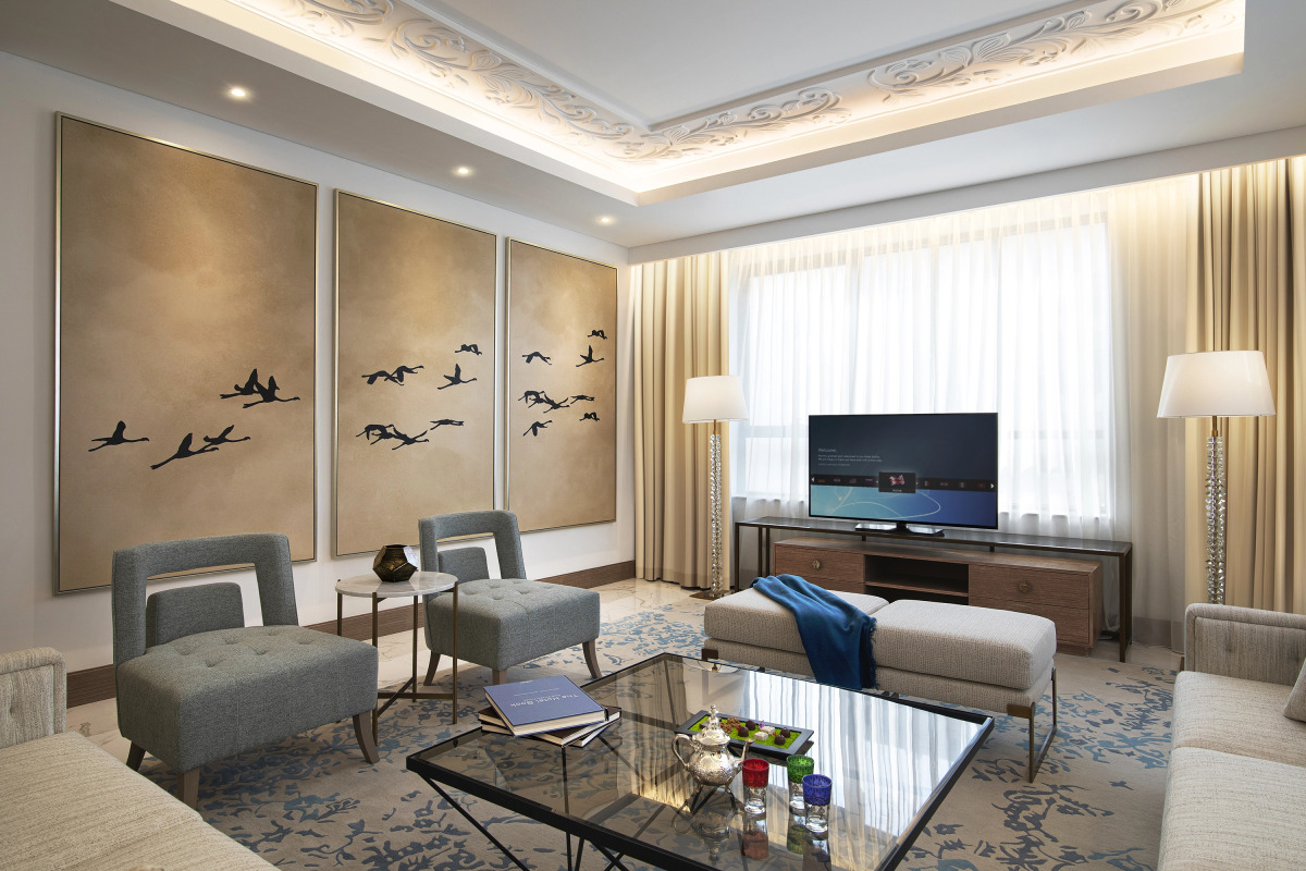 Al Jaddaf Rotana Suite Hotel