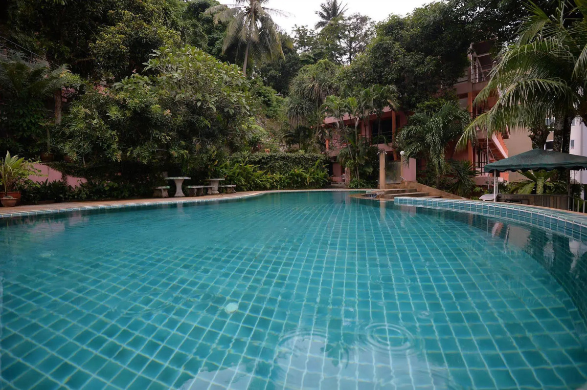 Baan Lukkan Patong Resort