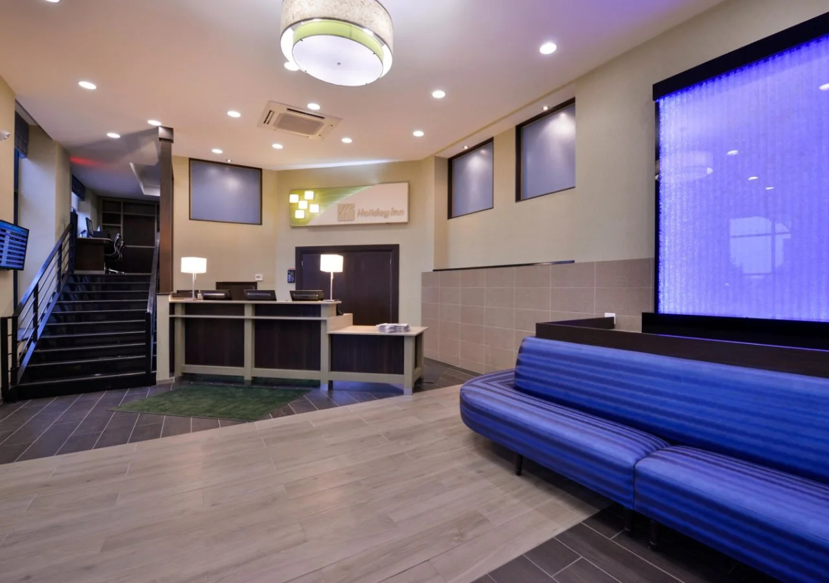 Holiday Inn Express Kennedy Airport
