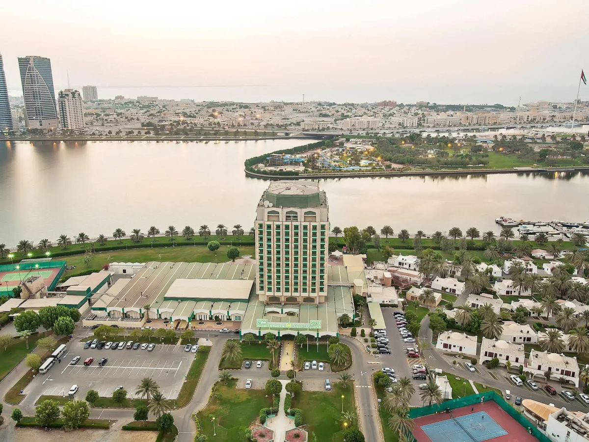 Holiday International Sharjah
