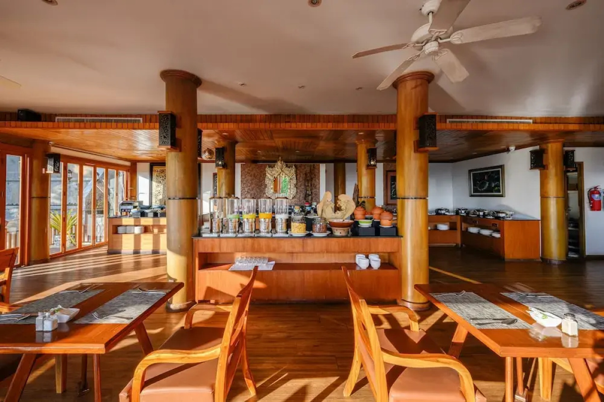 Отель Karon Phunaka Resort & Spa