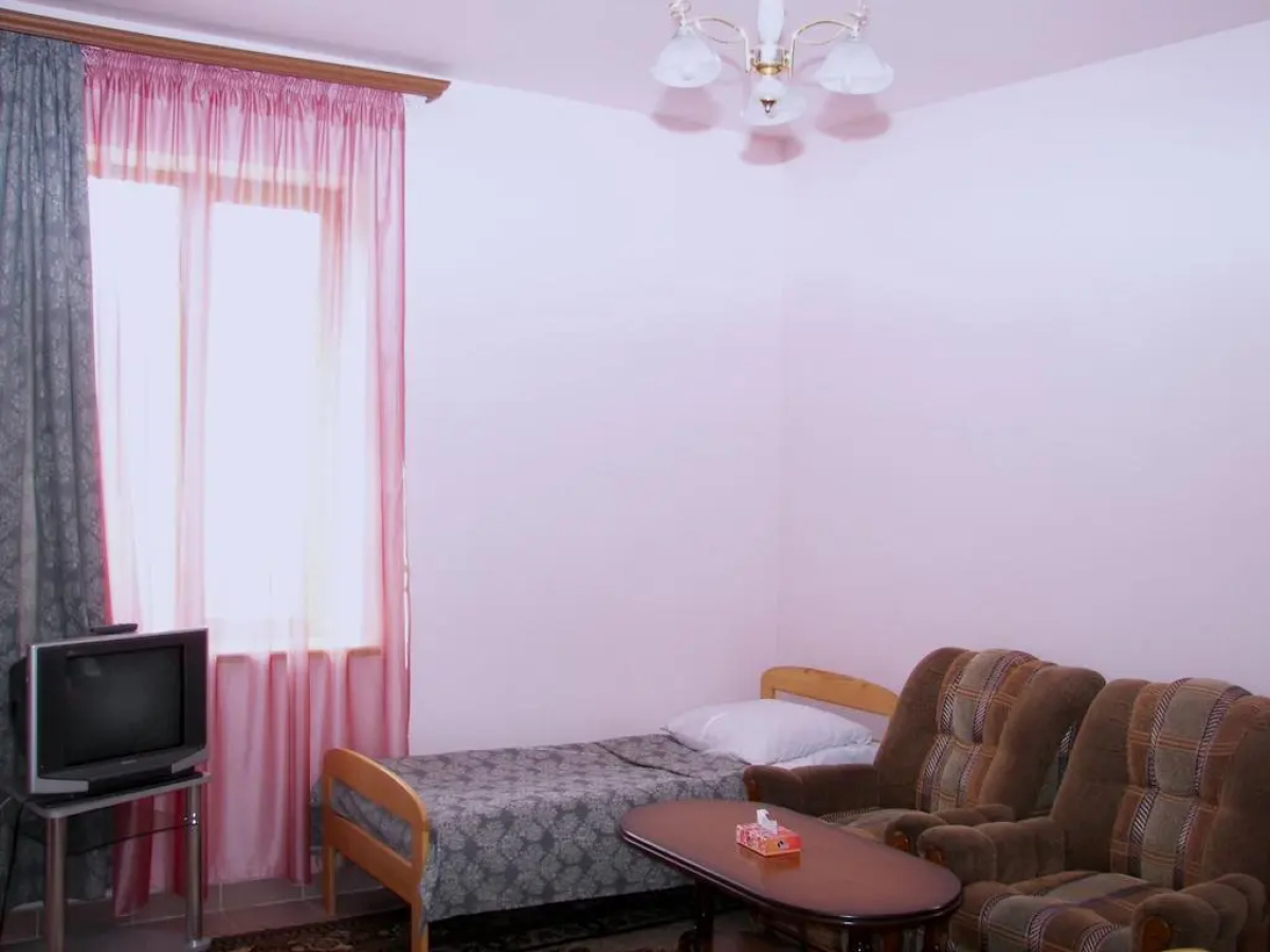 Отель Yeghevnut