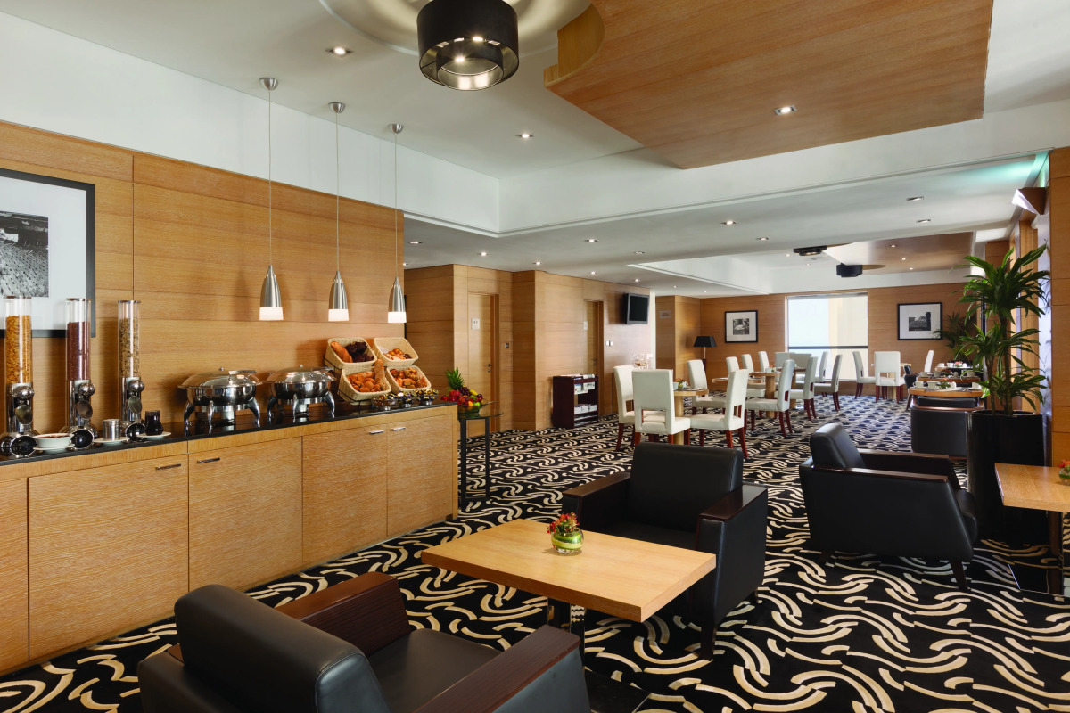 Отель Delta Hotels Jumeirah Beach, Dubai