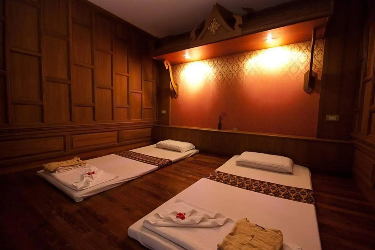 Golden House Bangkok