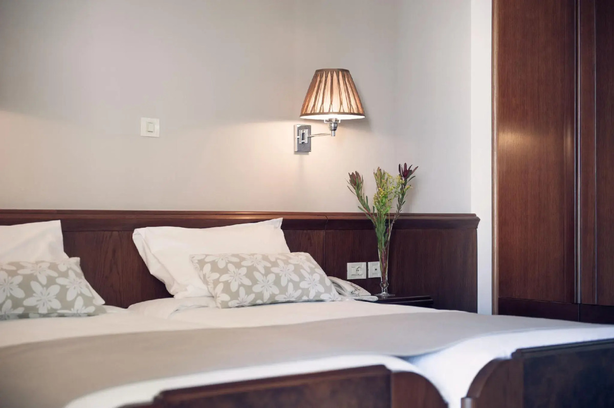 Avra City Boutique Hotel