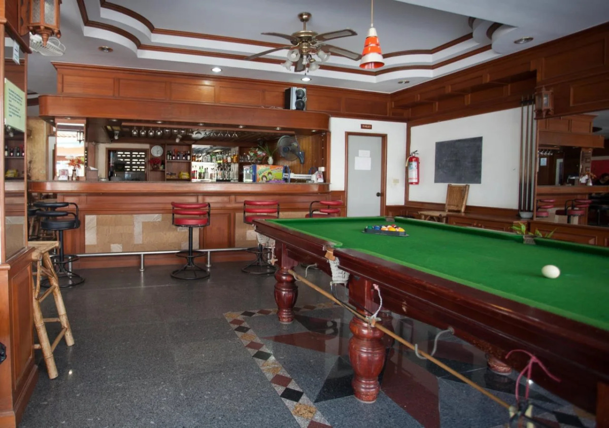 Hack Patong Beach Hotel