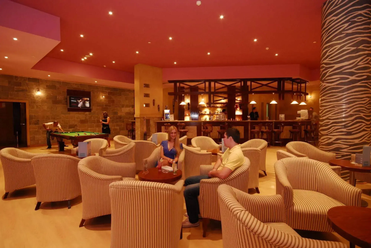 Amwaj Oyoun Resort & Casino