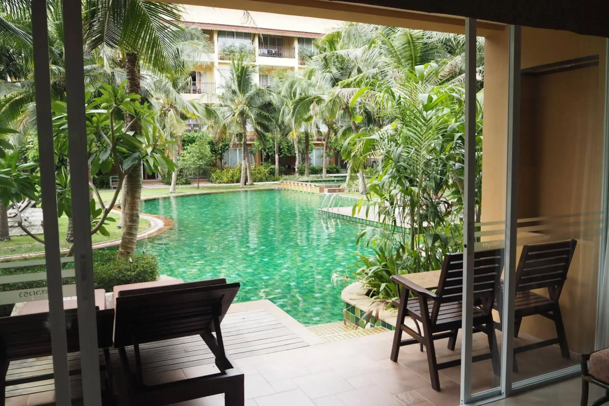 Villa Thongbura