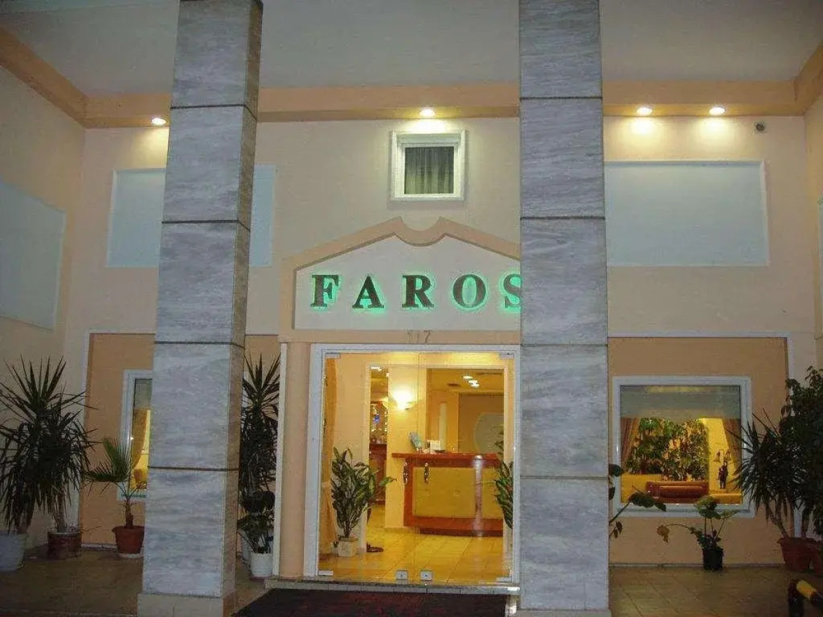Faros 2 Hotel