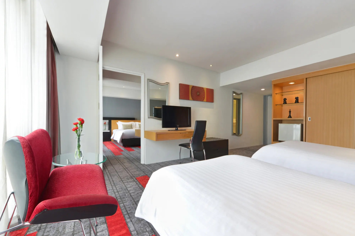 Отель BelAire Bangkok