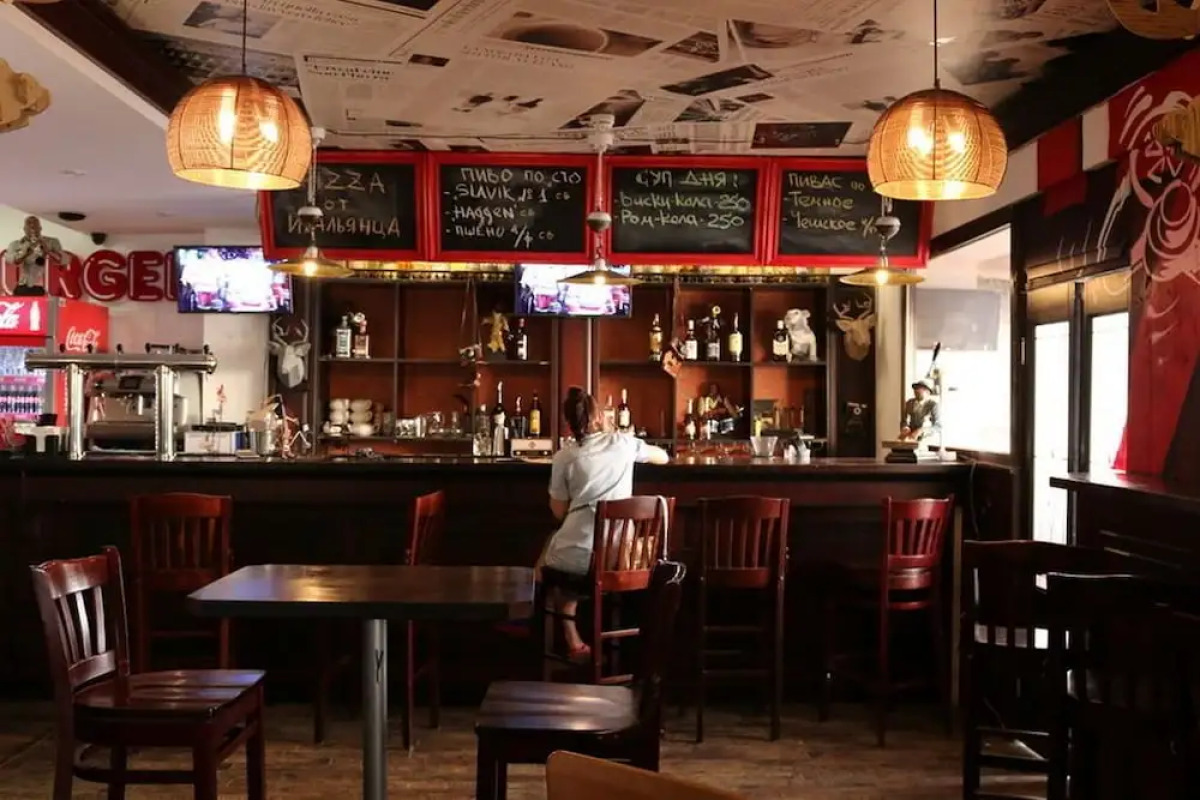 Отель Laza Hall