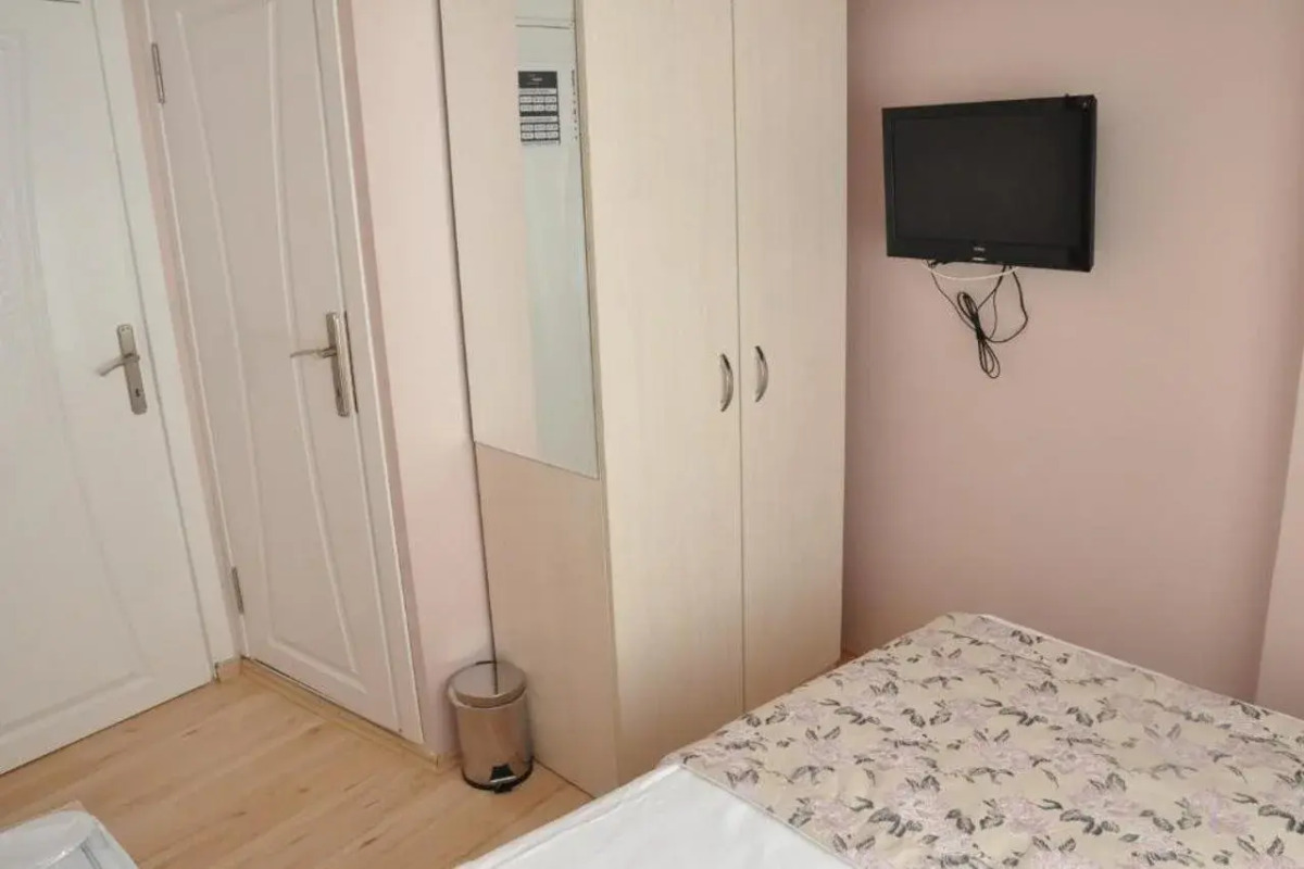 Huxley Hotel Old City