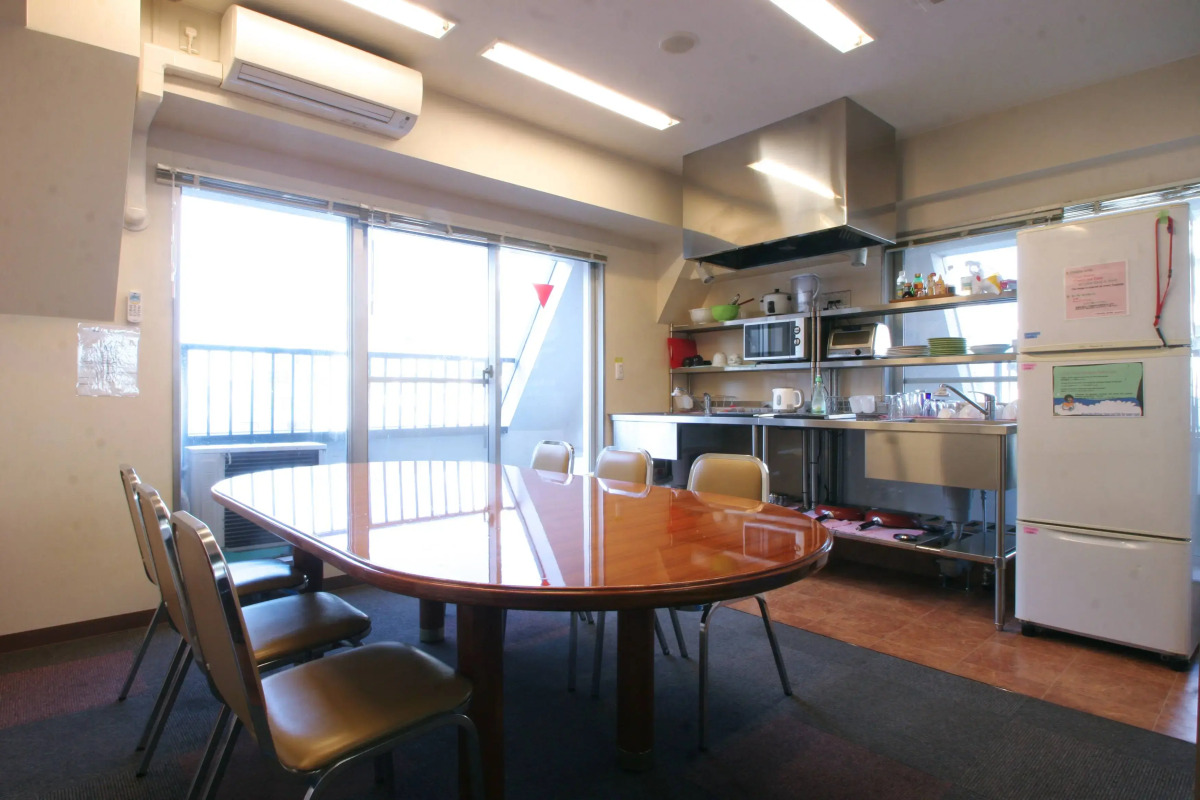 Sakura Hotel Ikebukuro - Hostel