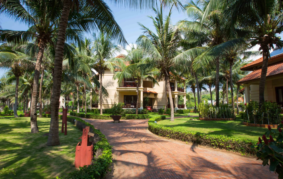 Golden Coast Resort and Spa