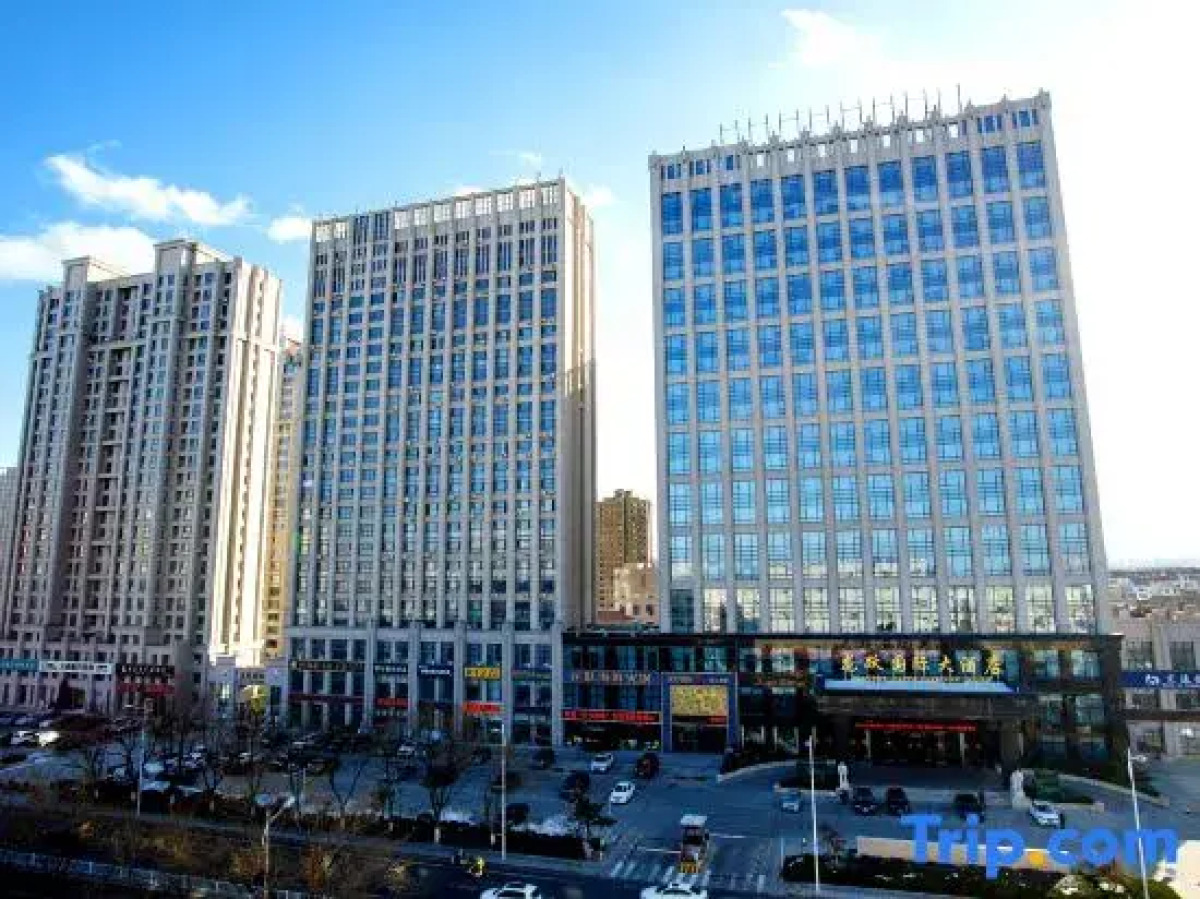 Longyue International Hotel