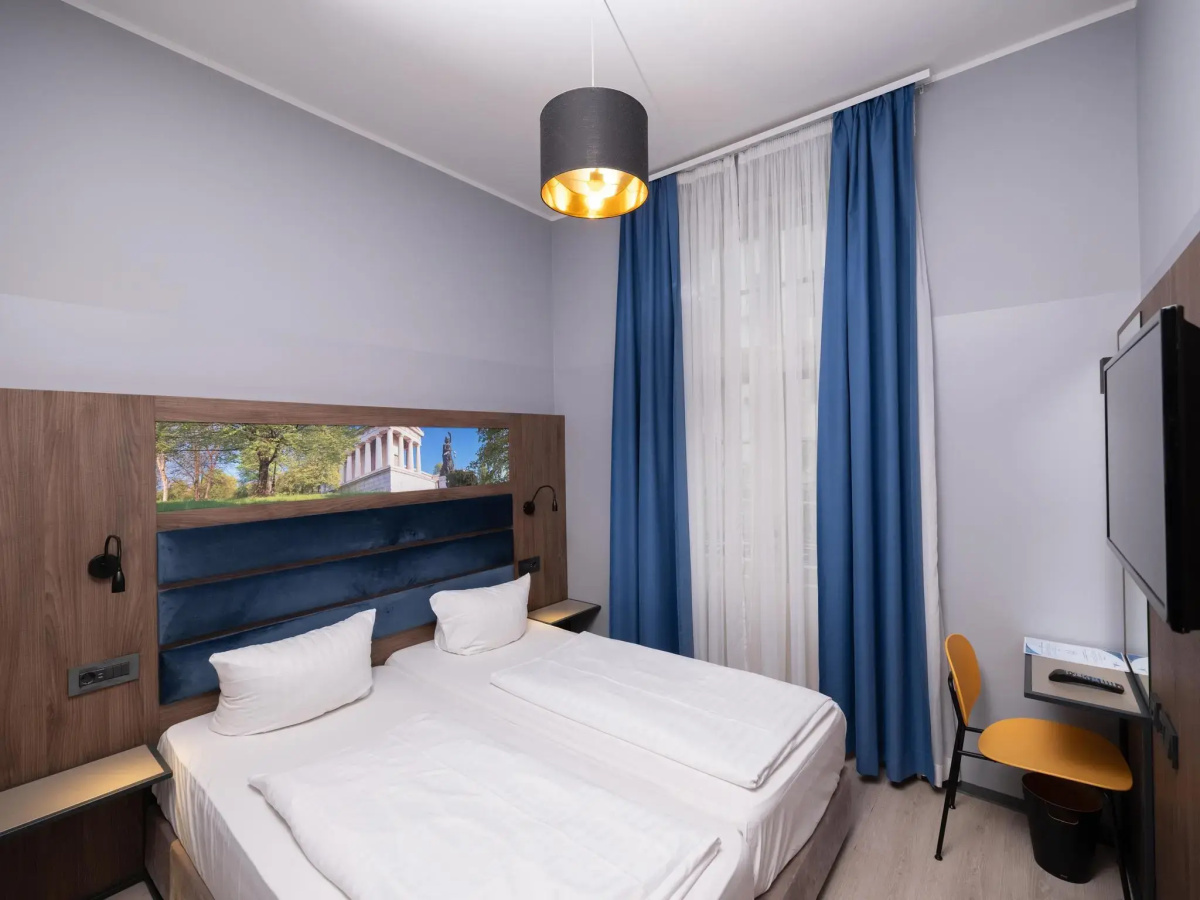 Smart Stay Hotel Station