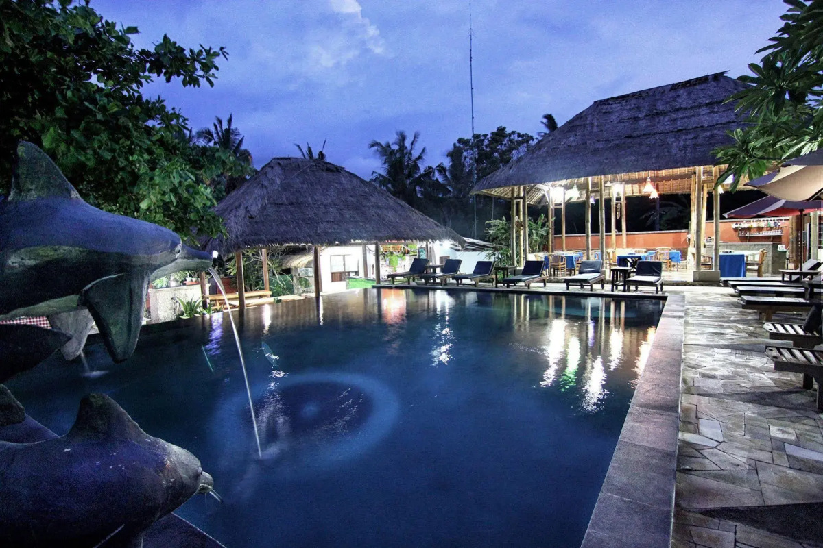 The Tanis Beach Resort Nusa Lembongan