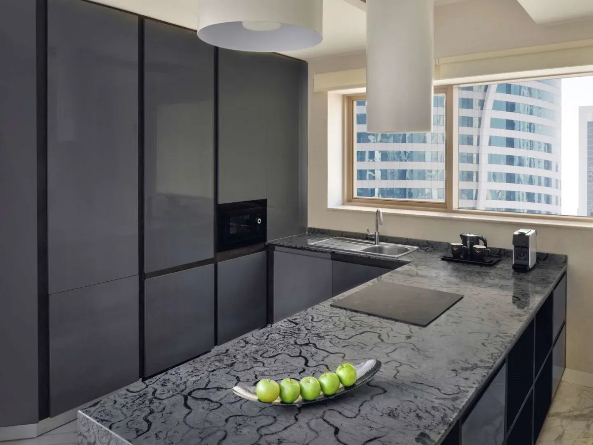 Mövenpick Hotel Apartments Downtown Dubai