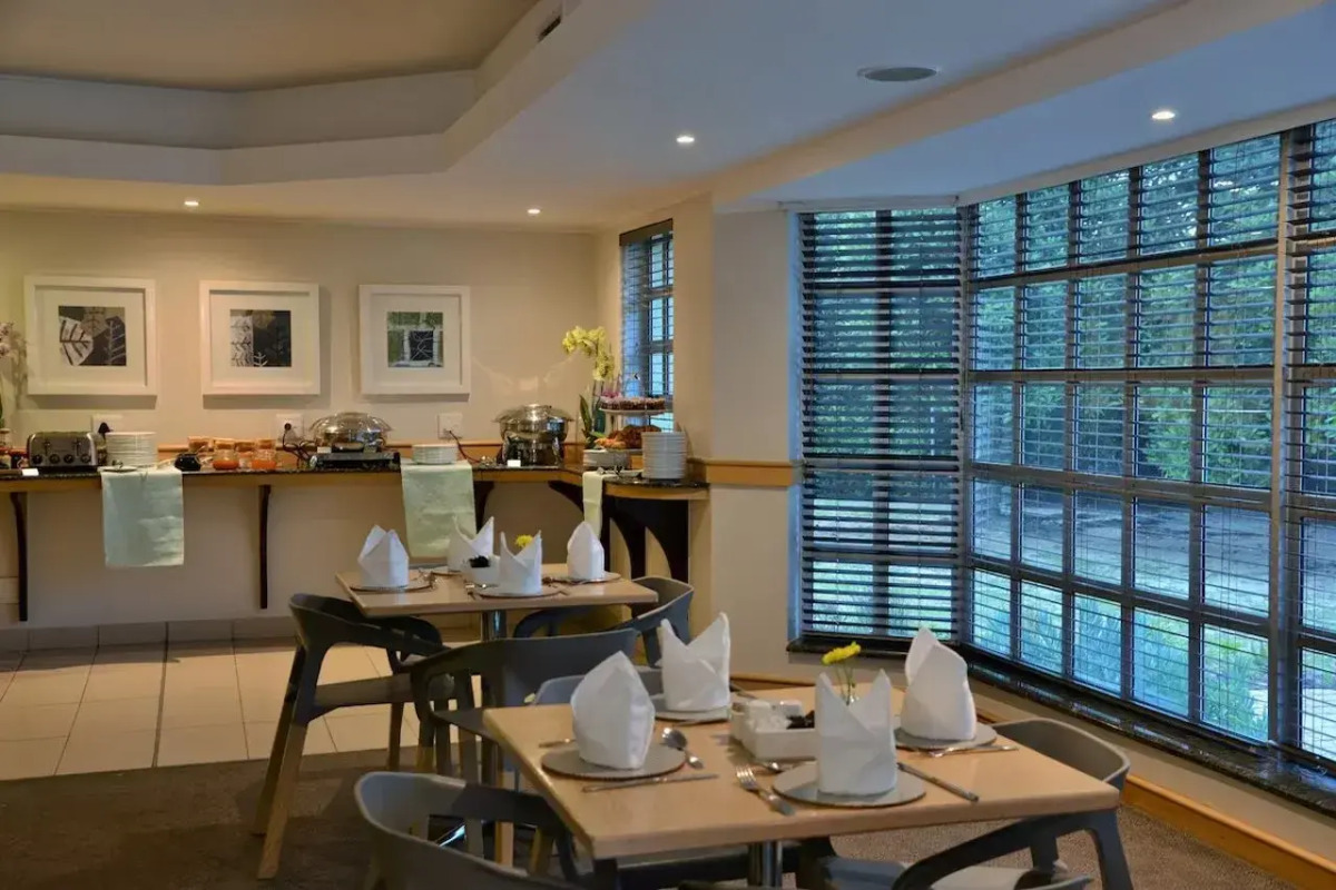 Road Lodge Cape Town International Airport